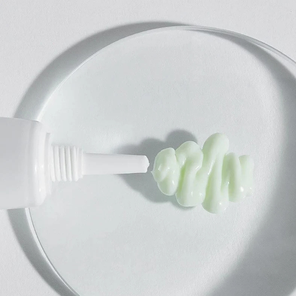 Celimax The Real Noni Ultimate Eye Cream - maitinamasis paakių kremas