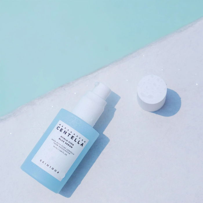 SKIN1004 Madagascar Centella Hyalu-Cica Blue Serum - drėkinamasis serumas